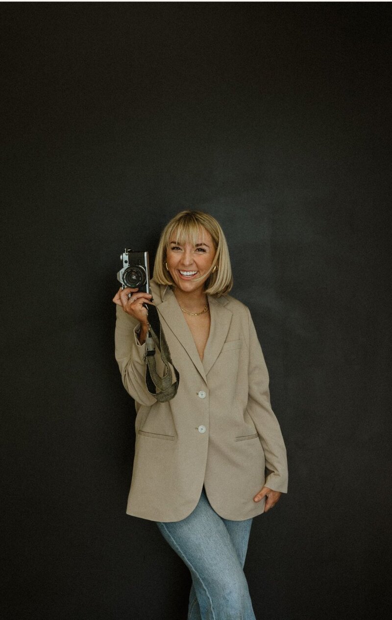 Hannah Kutner Wedding Photographer